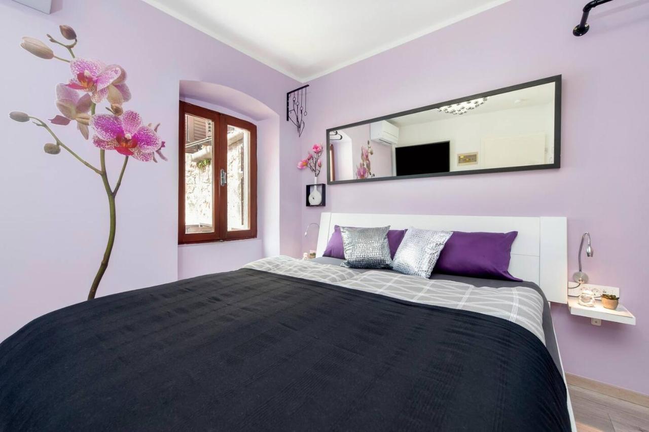 Sy's Apartment *